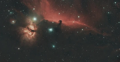 Astronomers found a star that a human would see as green: why this is nearly impossible